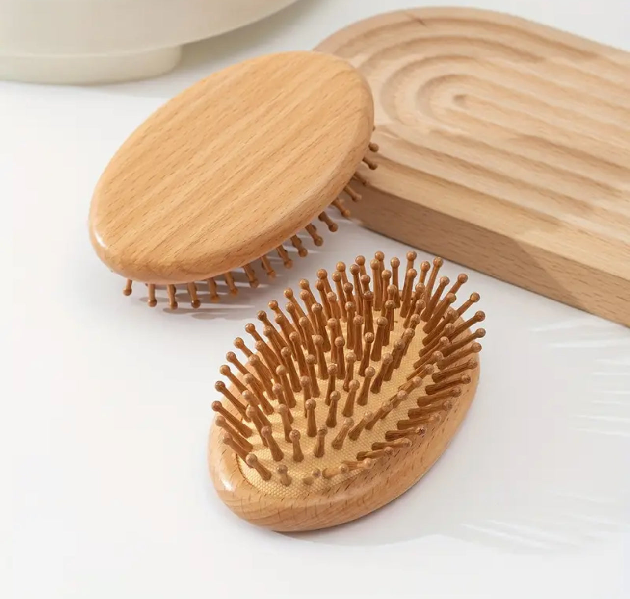 2 Wooden Scalp Massager