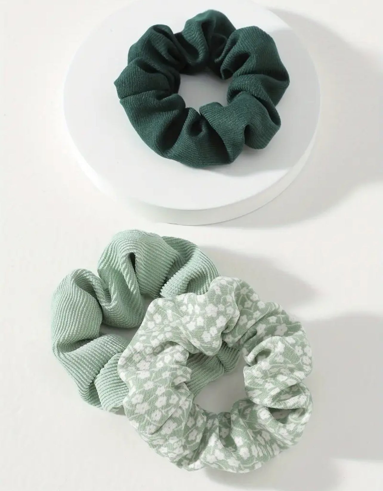 3pcs Green Scrunchies